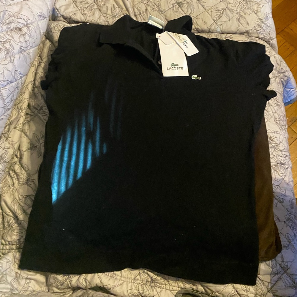 Brand new with tags Lacoste classic T-shirt size 10 black